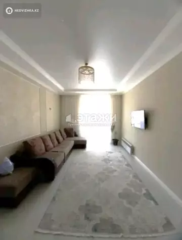 3-комнатная квартира, этаж 8 из 10, 80 м²