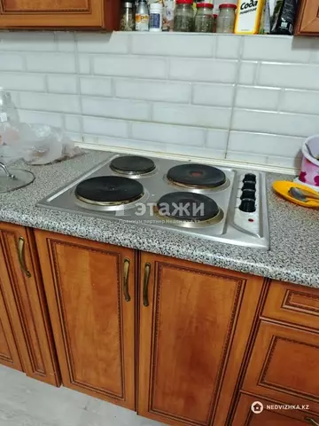 3-комнатная квартира, этаж 2 из 10, 76 м²