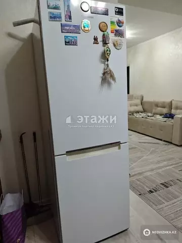 3-комнатная квартира, этаж 2 из 10, 76 м²