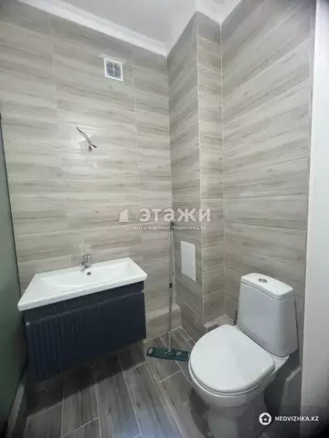 1-комнатная квартира, этаж 9 из 9, 37 м²