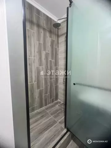1-комнатная квартира, этаж 9 из 9, 37 м²