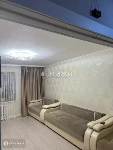 2-комнатная квартира, этаж 6 из 10, 60 м²