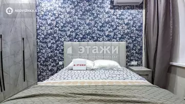 2-комнатная квартира, этаж 9 из 15, 50 м², на длительный срок