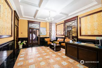 2-комнатная квартира, этаж 9 из 9, 94 м²