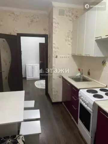 2-комнатная квартира, этаж 6 из 19, 51 м²