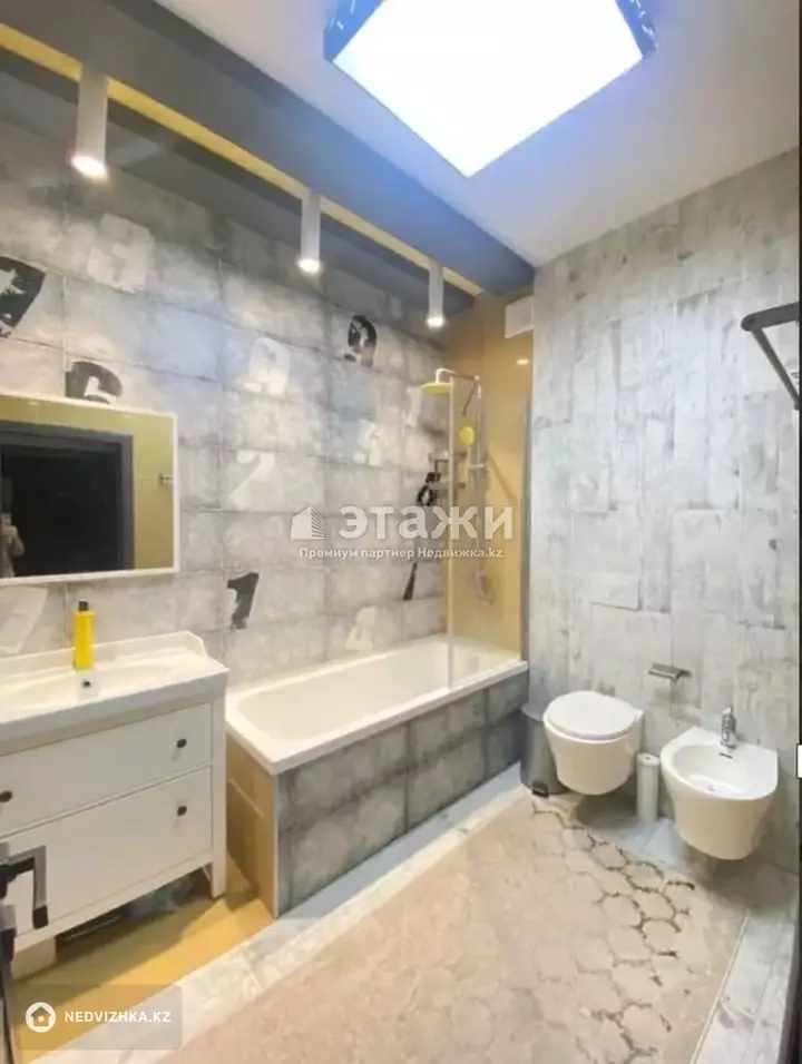 114 м², 3-комнатная квартира, этаж 3 из 6, 114 м², изображение - 1