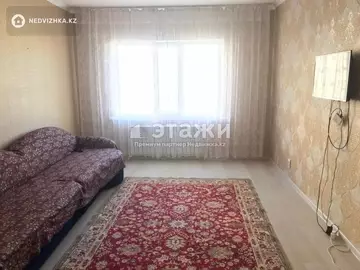 2-комнатная квартира, этаж 8 из 12, 72 м²
