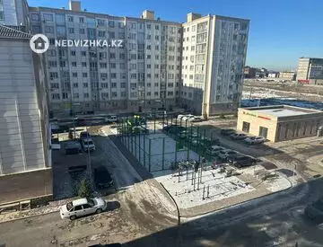 3-комнатная квартира, этаж 5 из 9, 80 м²