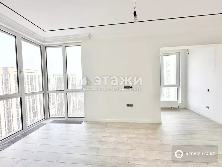 82.5 м², 2-комнатная квартира, этаж 17 из 20, 82 м², изображение - 1