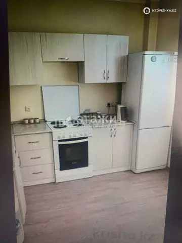 1-комнатная квартира, этаж 4 из 8, 42 м²