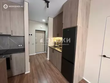 2-комнатная квартира, этаж 3 из 9, 38 м²