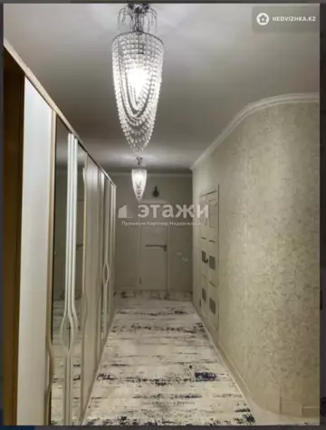 3-комнатная квартира, этаж 2 из 12, 84 м²