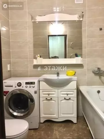 3-комнатная квартира, этаж 10 из 13, 82 м²