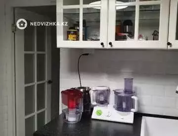 2-комнатная квартира, этаж 2 из 5, 45 м²