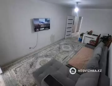 2-комнатная квартира, этаж 5 из 9, 60 м²