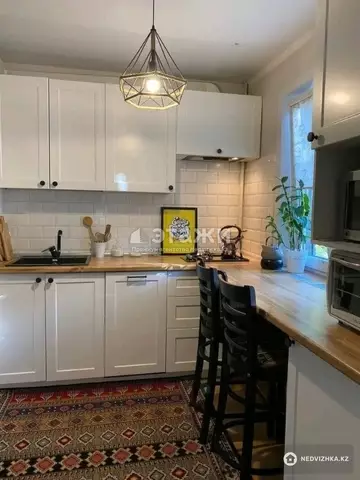 2-комнатная квартира, этаж 1 из 5, 45 м²