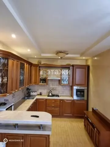 133 м², 3-комнатная квартира, этаж 1 из 10, 133 м², изображение - 5
