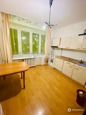 2-комнатная квартира, этаж 2 из 5, 63 м²
