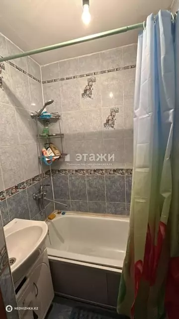 2-комнатная квартира, этаж 4 из 5, 36 м²