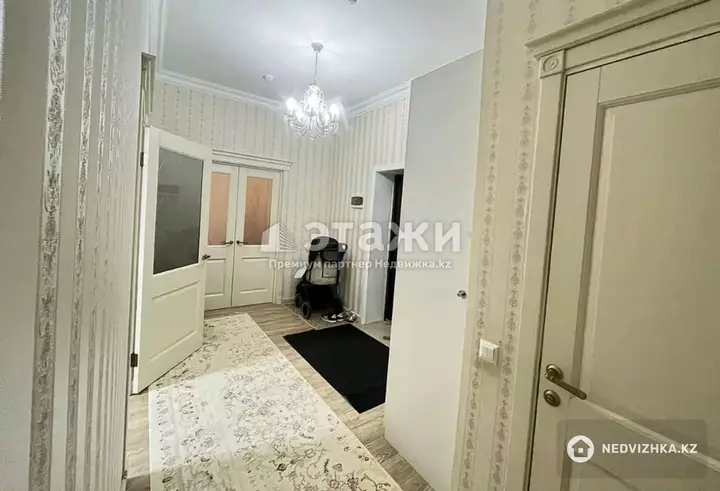 83 м², 2-комнатная квартира, этаж 4 из 10, 83 м², изображение - 1