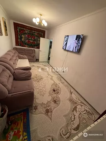 2-комнатная квартира, этаж 8 из 9, 56 м²