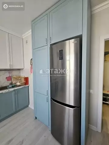 3-комнатная квартира, этаж 3 из 8, 87 м²