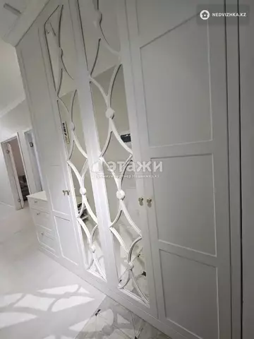3-комнатная квартира, этаж 3 из 8, 87 м²