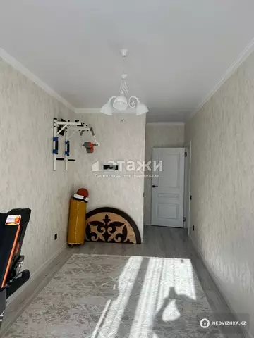 2-комнатная квартира, этаж 5 из 12, 57 м²