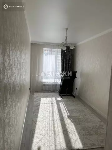 2-комнатная квартира, этаж 5 из 12, 57 м²