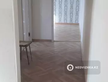 2-комнатная квартира, этаж 1 из 9, 519 м²