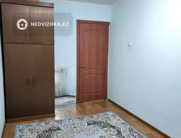 2-комнатная квартира, этаж 3 из 5, 44 м²