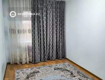 2-комнатная квартира, этаж 3 из 5, 44 м²