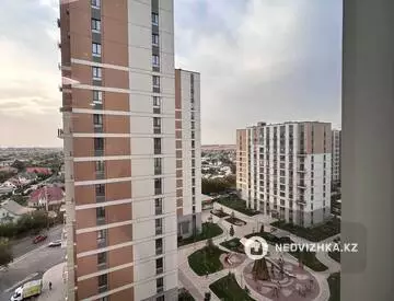 1-комнатная квартира, этаж 13 из 16, 48 м²