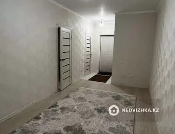 1-комнатная квартира, этаж 5 из 12, 32 м²