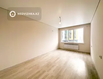 1-комнатная квартира, этаж 2 из 10, 44 м²