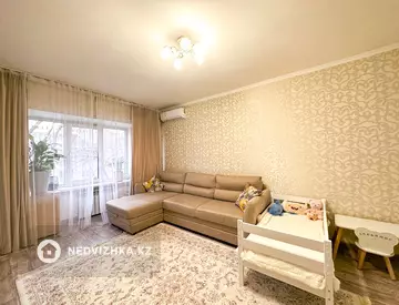 1-комнатная квартира, этаж 4 из 5, 40 м²
