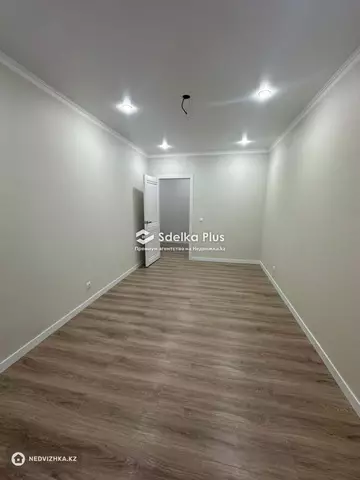 3-комнатная квартира, этаж 3 из 6, 71 м²