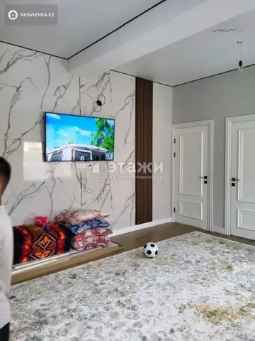 3-комнатная квартира, этаж 3 из 3, 72 м²