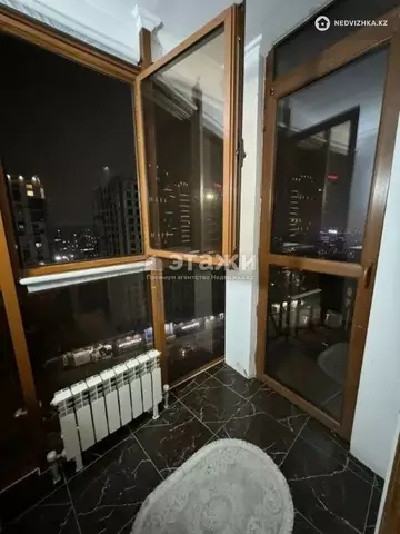 3-комнатная квартира, этаж 12 из 13, 85 м²