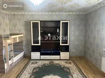 3-комнатная квартира, этаж 1 из 13, 85 м², на длительный срок