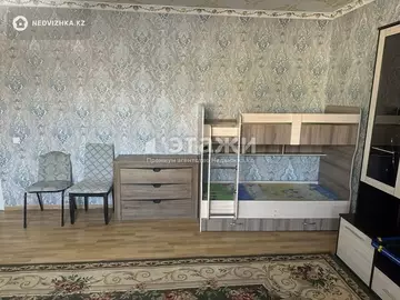 3-комнатная квартира, этаж 1 из 13, 85 м², на длительный срок