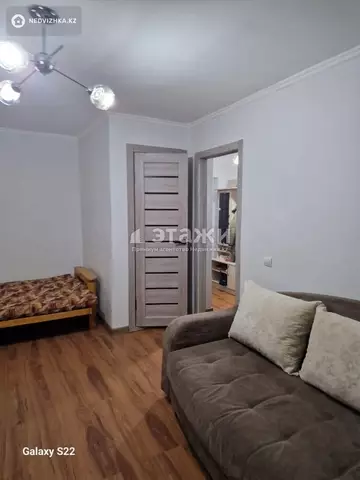 1-комнатная квартира, этаж 4 из 9, 38 м², на длительный срок