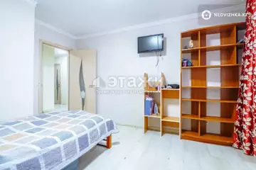 3-комнатная квартира, этаж 6 из 6, 80 м²