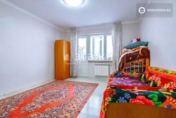 3-комнатная квартира, этаж 6 из 6, 80 м²