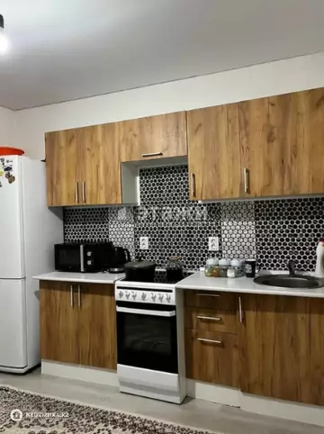 41 м², 1-комнатная квартира, этаж 3 из 12, 41 м², изображение - 2