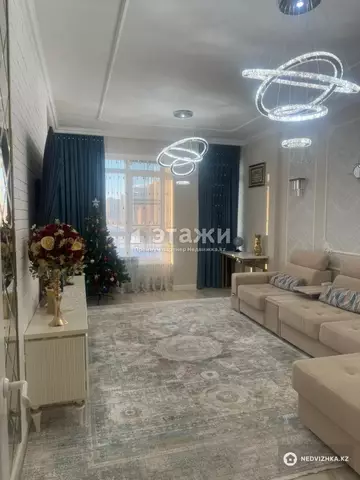 4-комнатная квартира, этаж 14 из 21, 110 м²
