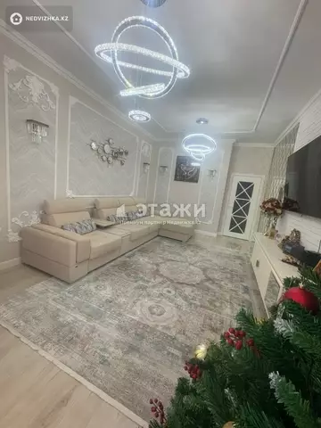 4-комнатная квартира, этаж 14 из 21, 110 м²