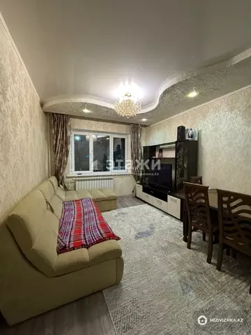 3-комнатная квартира, этаж 1 из 8, 75 м²