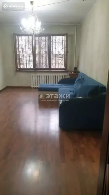 2-комнатная квартира, этаж 2 из 5, 40 м²