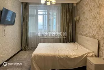4-комнатная квартира, этаж 2 из 14, 140 м²